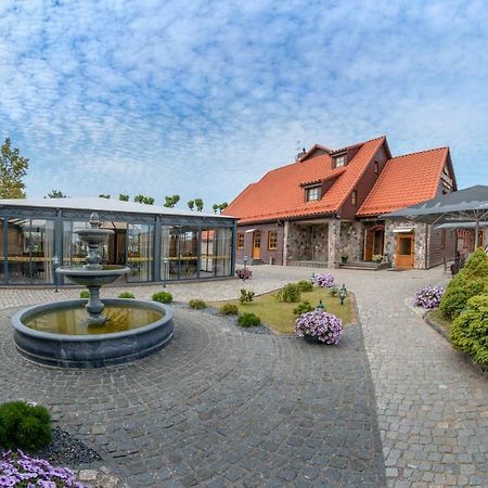 Hotel - Bar Grafaite Шяуляй Екстер'єр фото