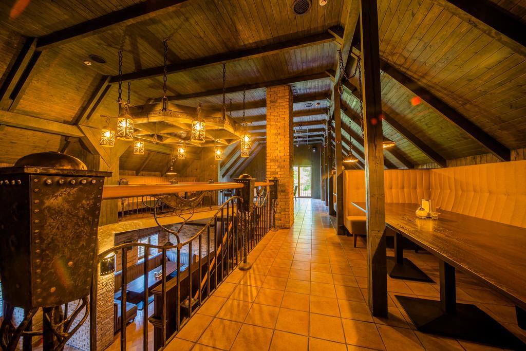 Hotel - Bar Grafaite Шяуляй Екстер'єр фото